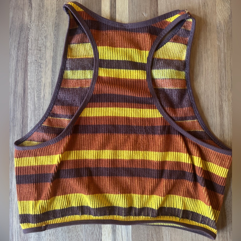 Urban Outfitters Ribbed Knit Razor Back Stretch Crop Top - Picture 2 of 3